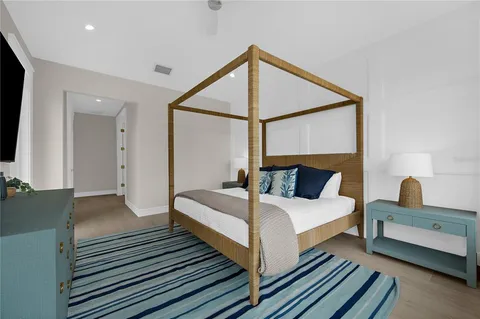 $9,495,000 | 551 South Washington Drive, Sarasota, FL 34236