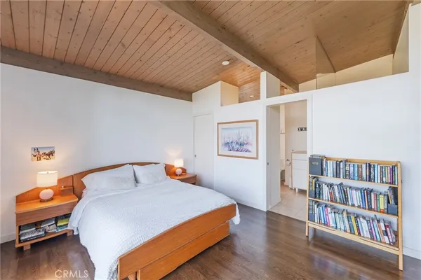 $16,995 | 2404 Laurel Avenue, Manhattan Beach, CA 90266