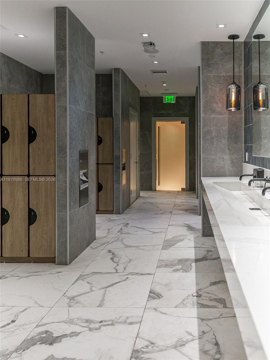 90 Southwest 3rd Street, Unit 1611 Miami, FL 33130 - Photo 32 of 44 a view of a hallway with entryway