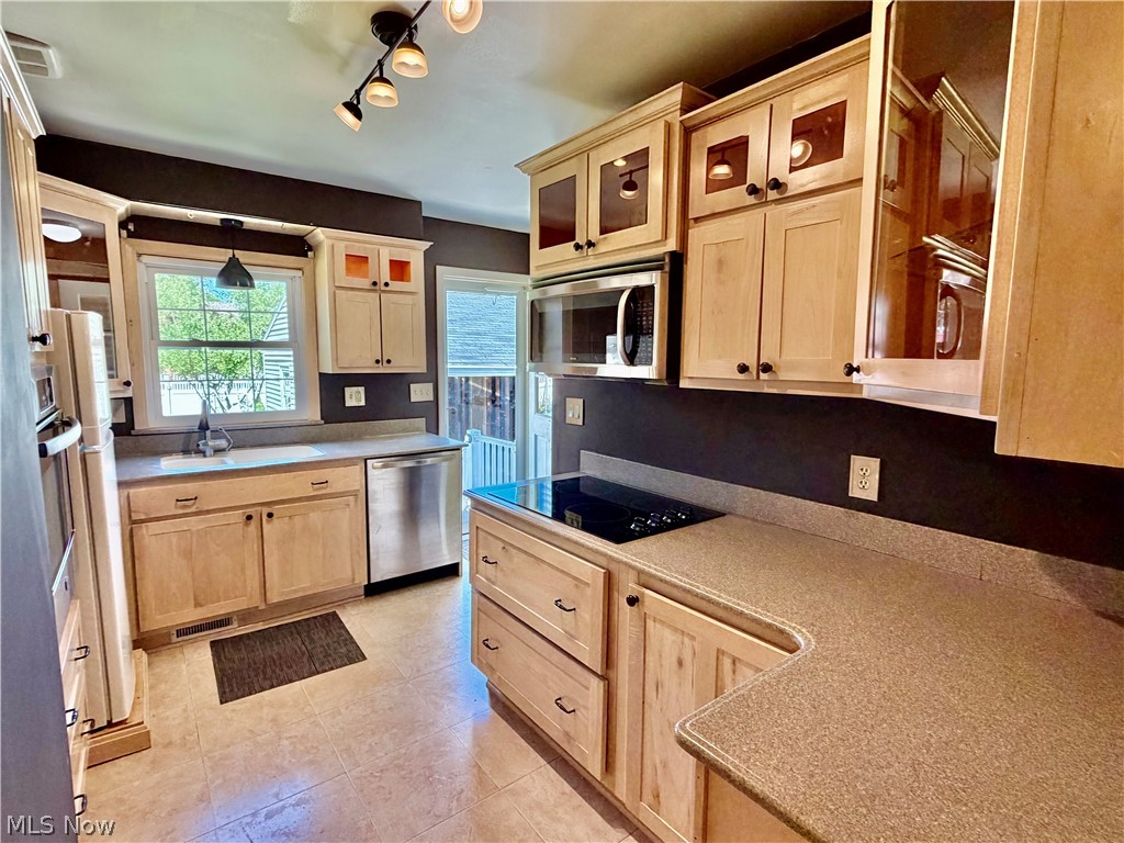 4309 State Road Ashtabula, OH 44004 - Photo 5 of 21
