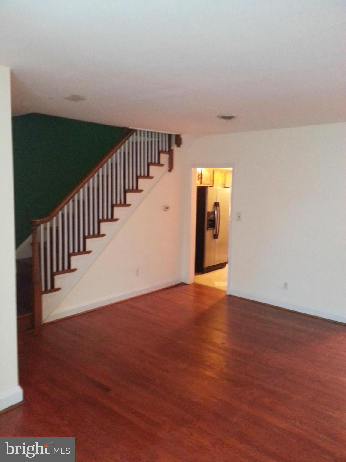 1513 Sheffield Road Baltimore, MD 21218 - Photo 11 of 16 Living Room