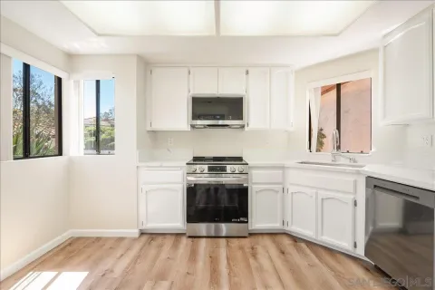 $750,000 | 12202 Paseo Lucido, Unit D, San Diego, CA 92128