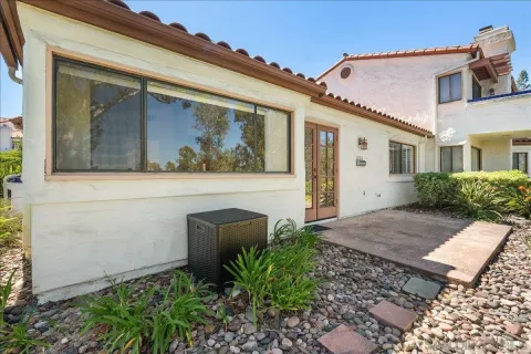 $750,000 | 12202 Paseo Lucido, Unit D, San Diego, CA 92128
