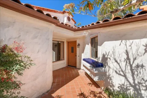 $750,000 | 12202 Paseo Lucido, Unit D, San Diego, CA 92128