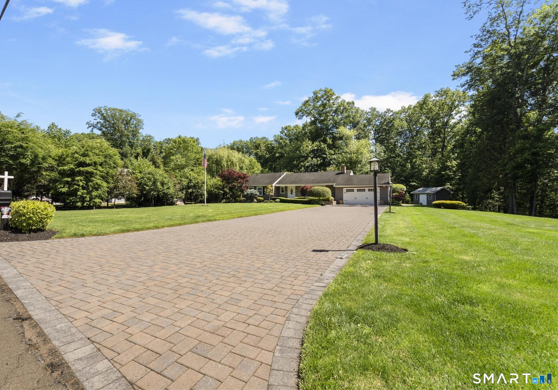 180 Tom Swamp Road Hamden, CT 06518 - Photo 39 of 40