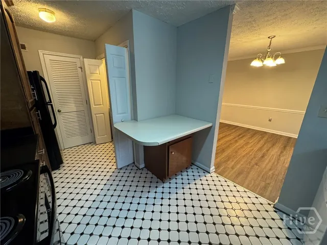 $250,000 | 250 Cleveland Road, Unit 211, Bogart, GA 30622