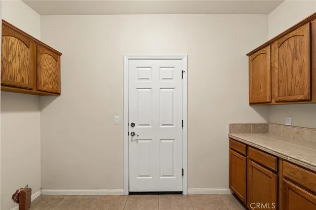 $2,600 | 15095 Douglas Street, Apple Valley, CA 92307