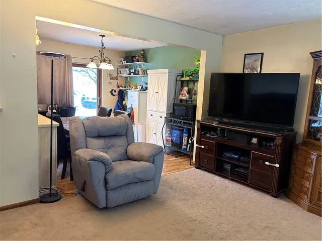 $305,000 | 120 Lyn Dale Drive, Butler, PA 16001