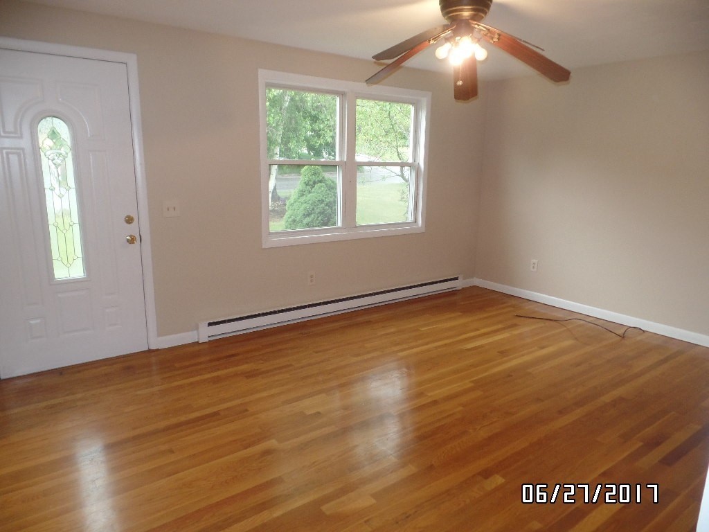 10 Bay Path Road Spencer, MA 01562 - Photo 6 of 15 Gallery Image 6
