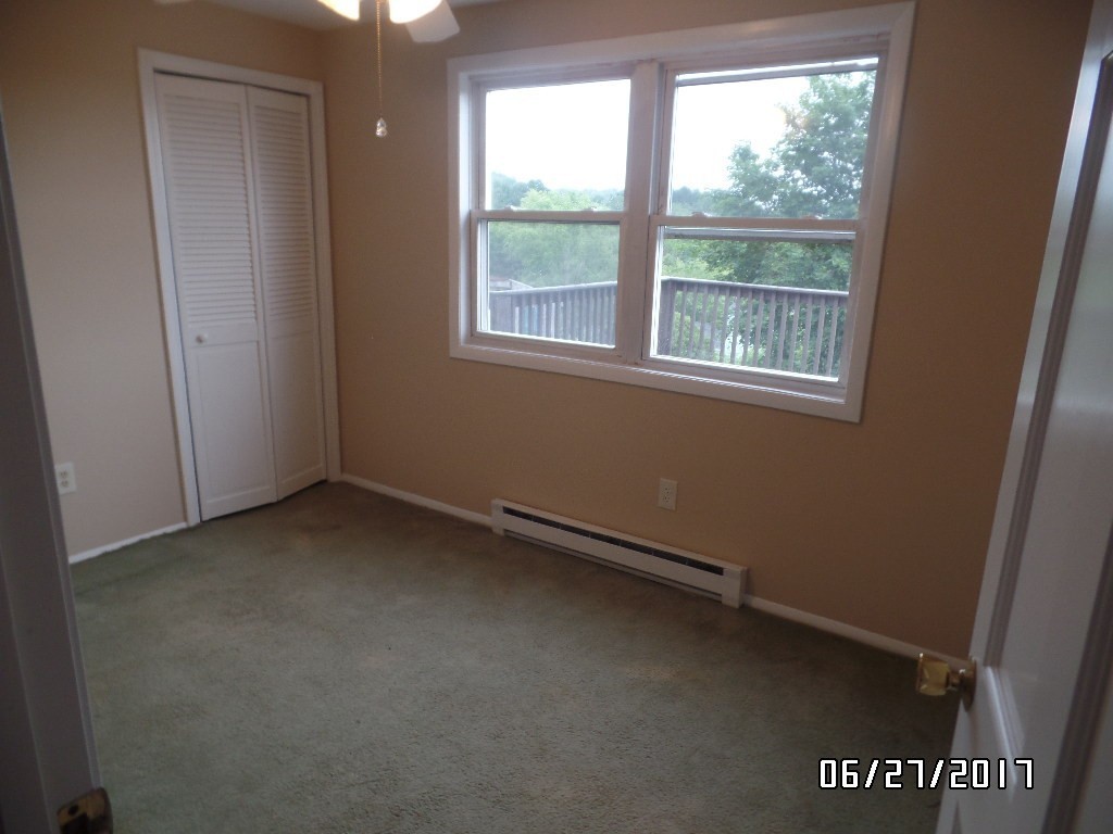 10 Bay Path Road Spencer, MA 01562 - Photo 9 of 15 Gallery Image 9