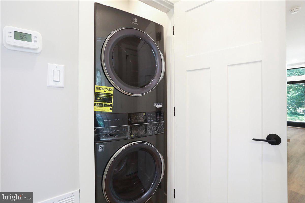 1956 Dove Hollow Road Mathias, WV 26812 - Photo 39 of 113 Laundry - Main Level