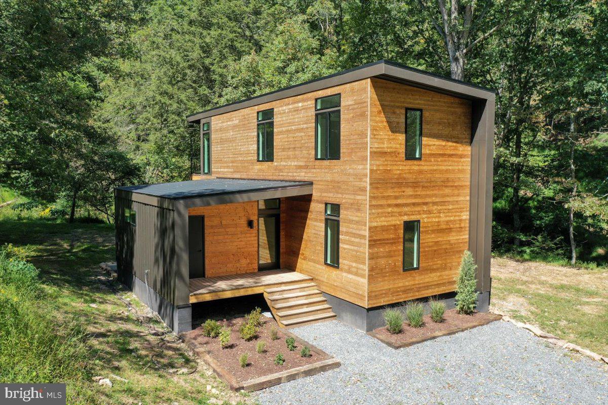 1956 Dove Hollow Road Mathias, WV 26812 - Photo 65 of 113 Front of house