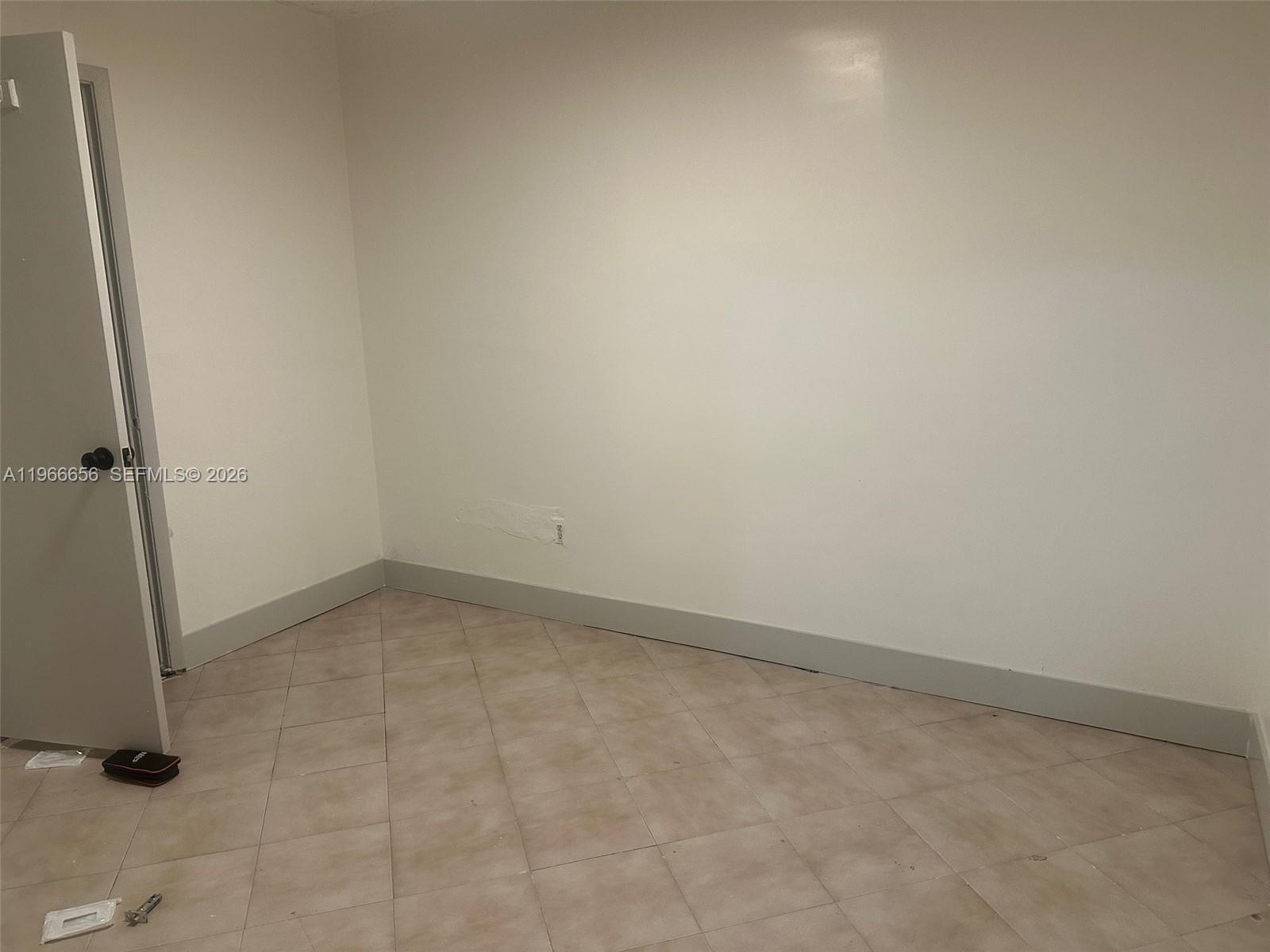1275 West 31st Street, Unit 1 Hialeah, FL 33012 - Photo 5 of 6