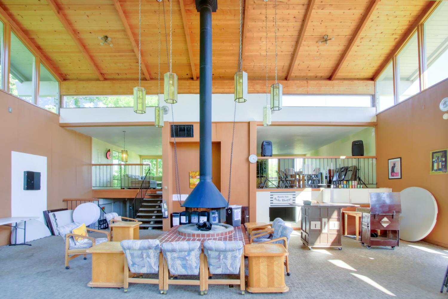 140 Inner Circle Davis, CA 95618 - Photo 5 of 40 Clubhouse interior
