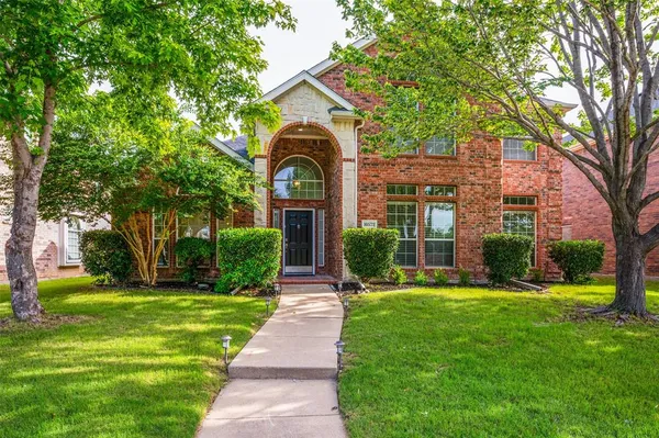$3,300 | 10572 Coach House Lane, Frisco, TX 75035