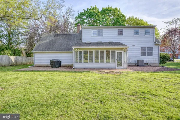 $384,900 | 45 North Fairfield Drive, Dover, DE 19901