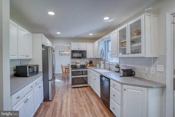 $384,900 | 45 North Fairfield Drive, Dover, DE 19901