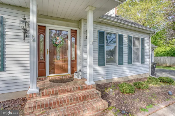 $384,900 | 45 North Fairfield Drive, Dover, DE 19901