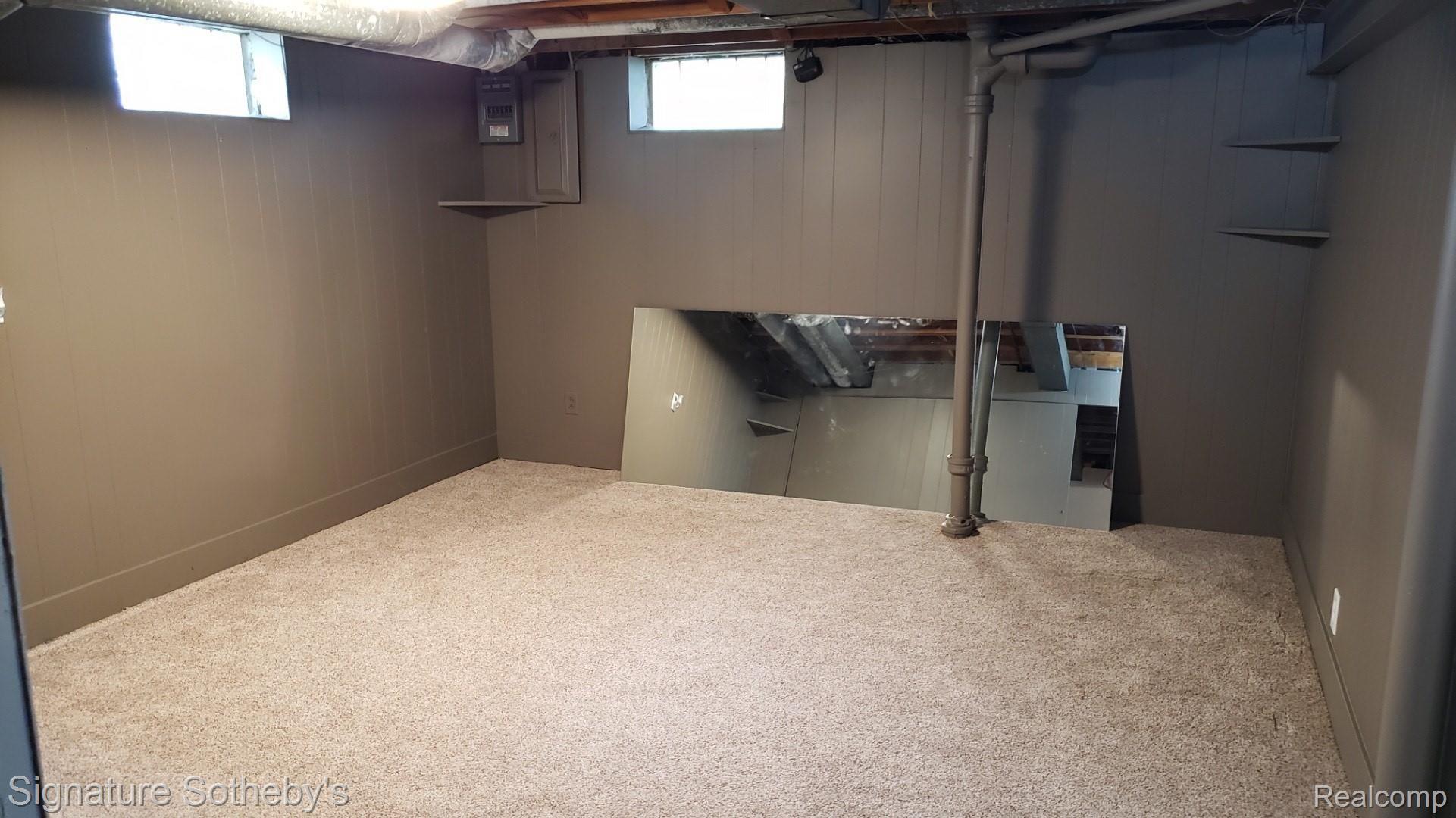 1772 Taunton Road Birmingham, MI 48009 - Photo 16 of 32 Rec room #3