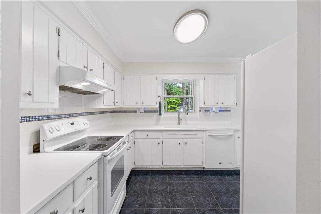2996 Mt Olive Drive Decatur, GA 30033 - Photo 11 of 51