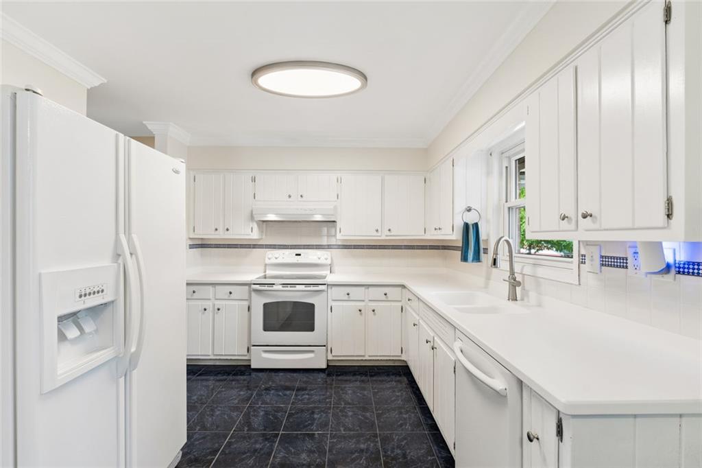 2996 Mt Olive Drive Decatur, GA 30033 - Photo 13 of 51