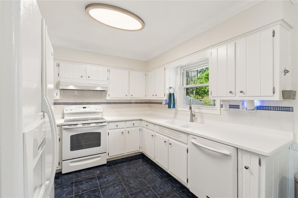 2996 Mt Olive Drive Decatur, GA 30033 - Photo 14 of 51