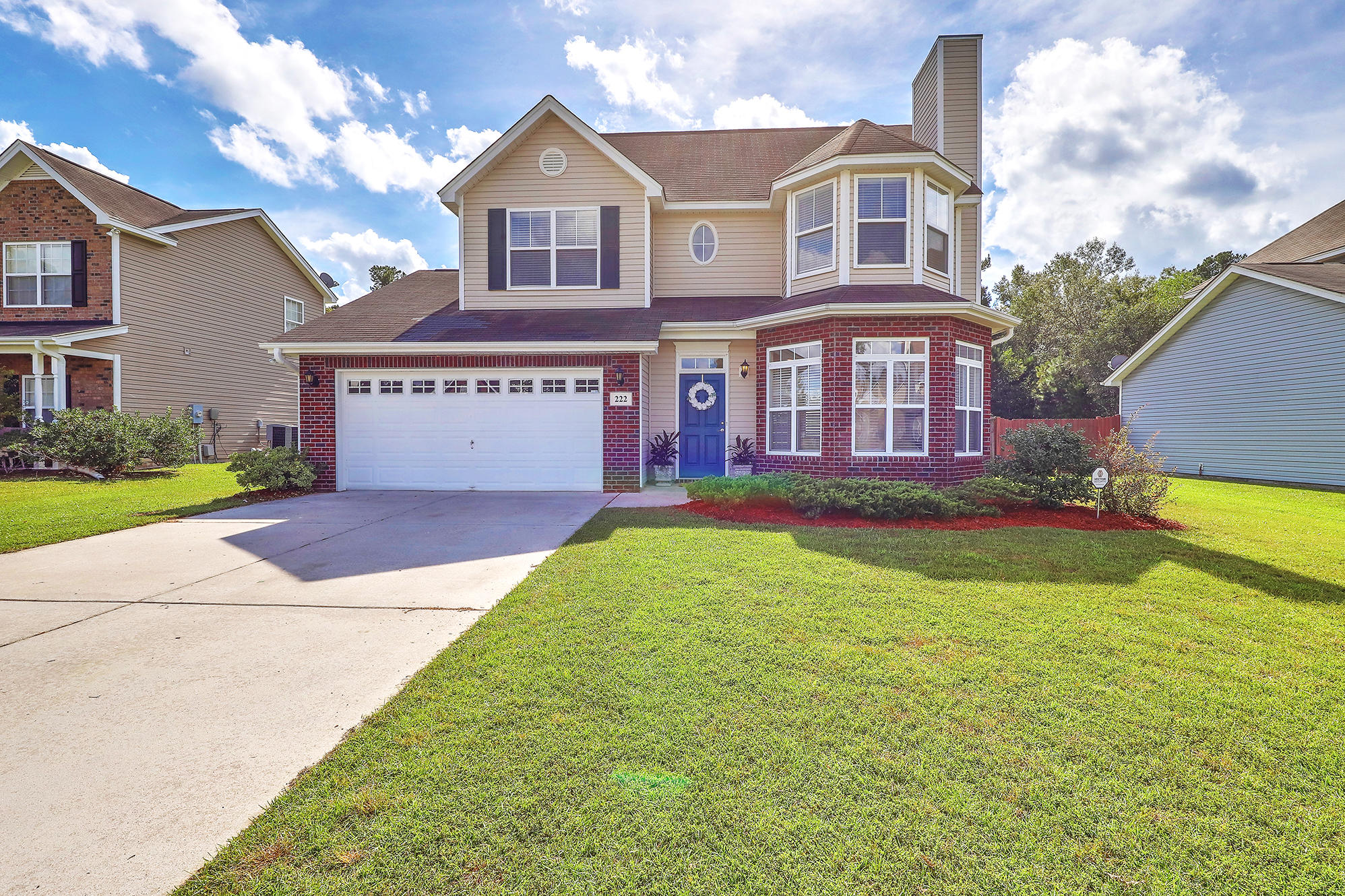 222 Westbrooke Road Summerville, SC 29486 - Photo 2 of 32 IMG_7652_3_4