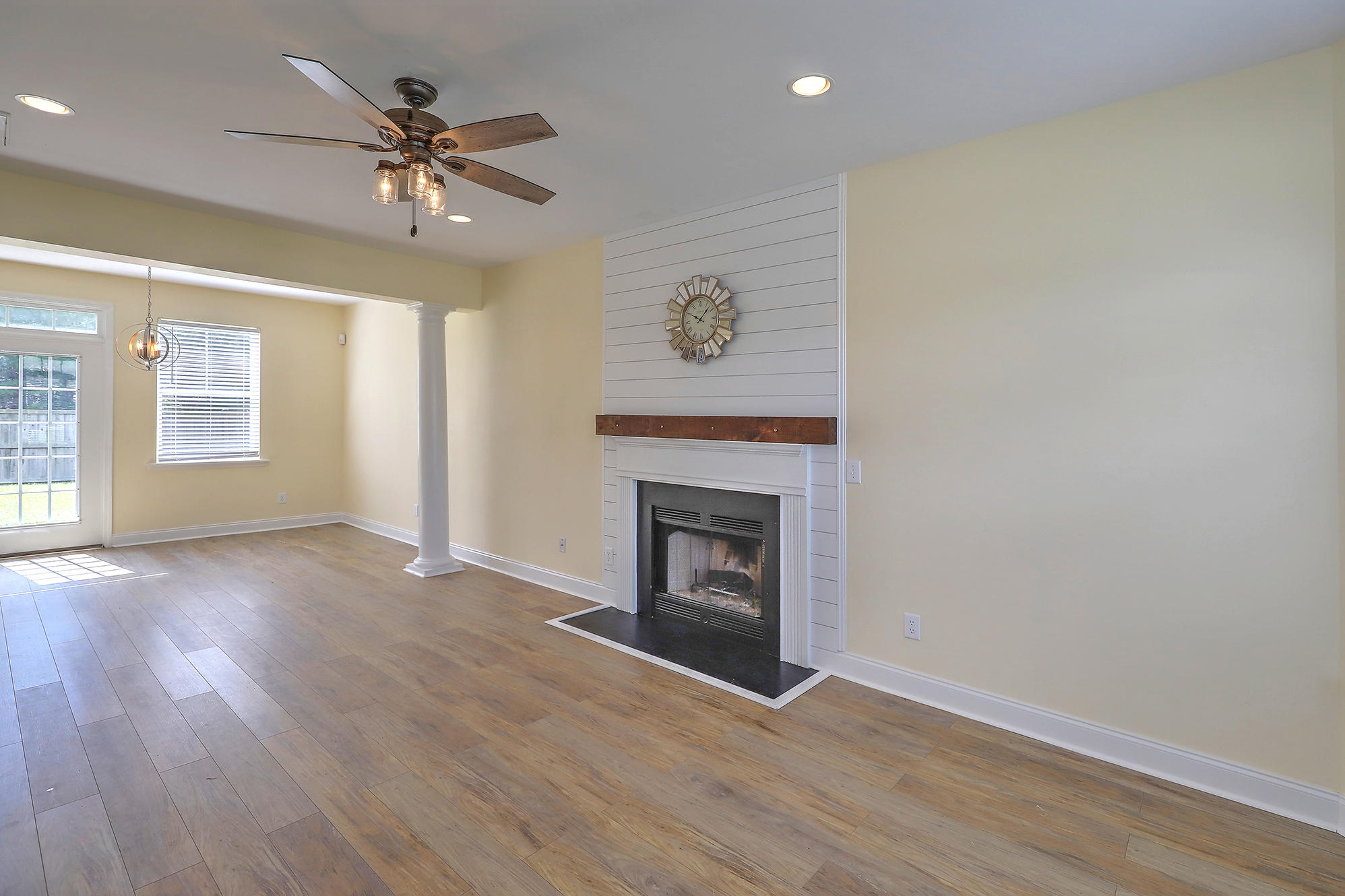 222 Westbrooke Road Summerville, SC 29486 - Photo 6 of 32 IMG_7580_1_2