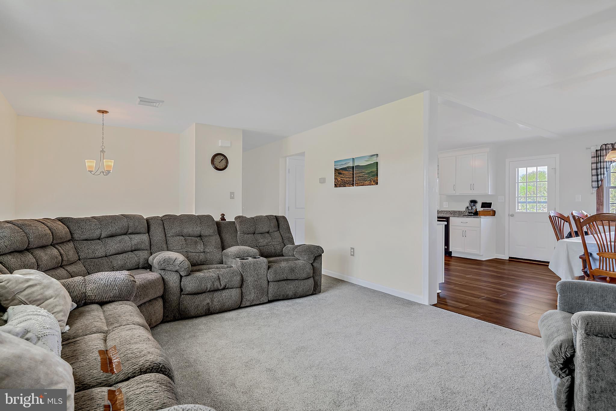 430 Rolling Road York Springs, PA 17372 - Photo 9 of 40 Gallery Image 9