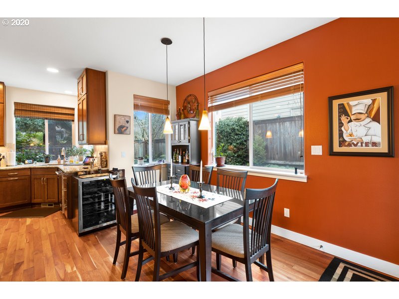 13263 Southwest Summit Ridge Street Tigard, OR 97224 - Photo 10 of 32 Gallery Image 10