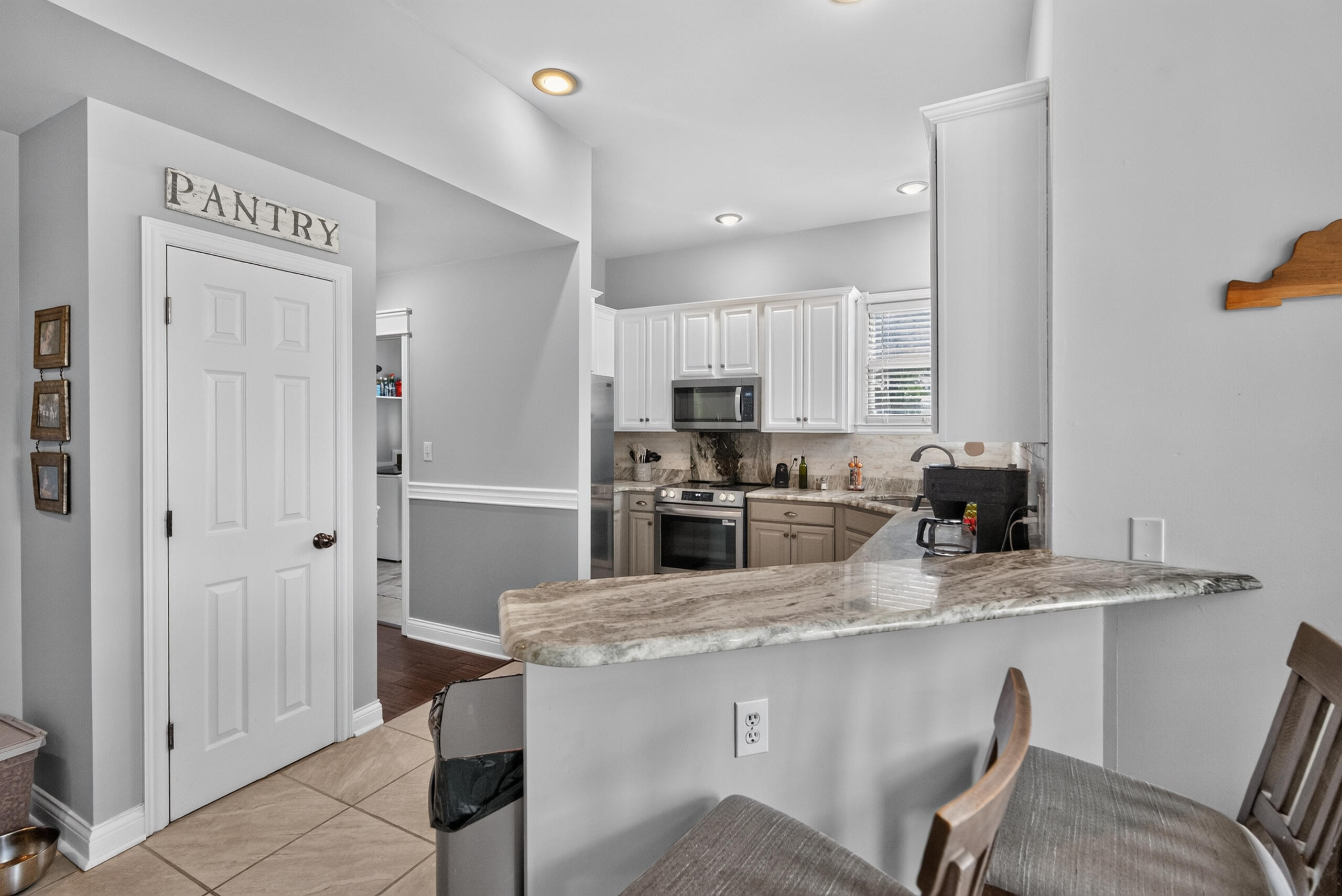 217 Wades Mill Road Winchester, KY 40391 - Photo 13 of 66 kitchen