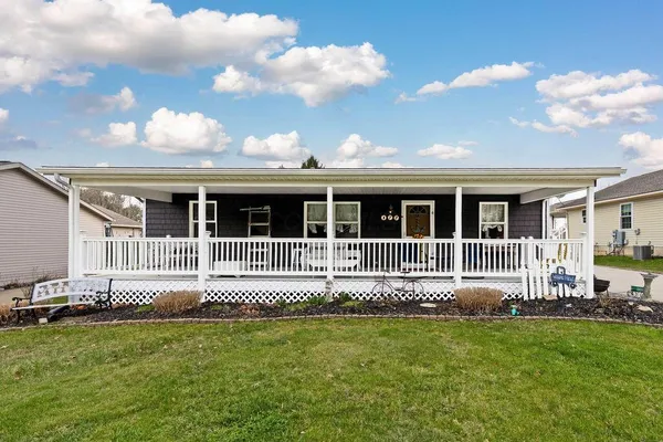 $251,000 | 177 Northern Spy Drive, Howard, OH 43028
