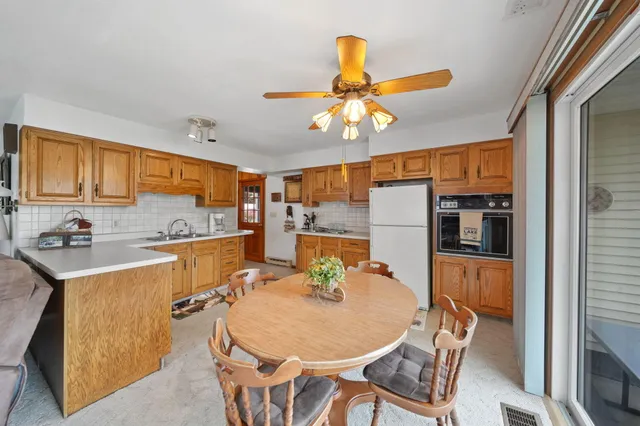 $400,000 | 3870 Rus Dic Drive, Reading, MI 49274