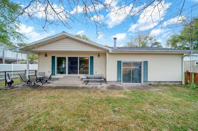 $400,000 | 3870 Rus Dic Drive, Reading, MI 49274