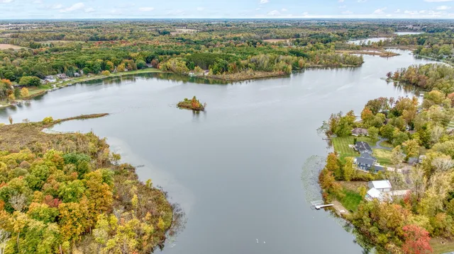 $400,000 | 3870 Rus Dic Drive, Reading, MI 49274