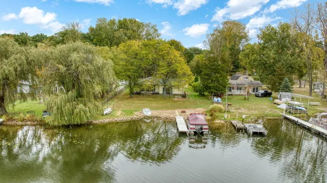 $400,000 | 3870 Rus Dic Drive, Reading, MI 49274