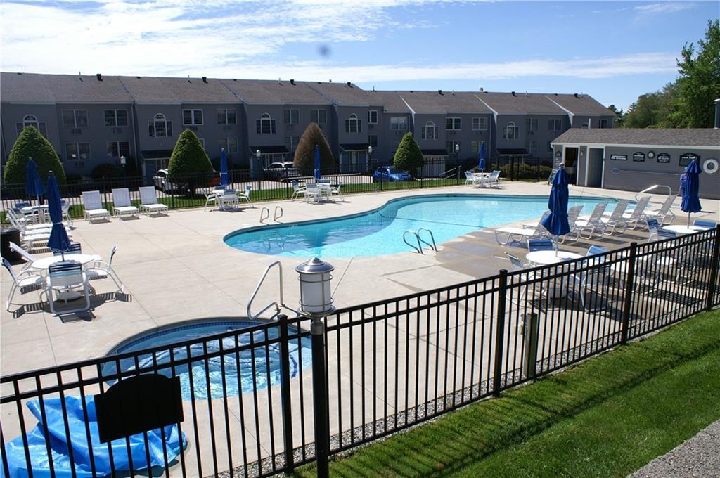 1801 Post Road, Unit 170 Wells, ME 04090 - Photo 3 of 16 New Pool & Spa