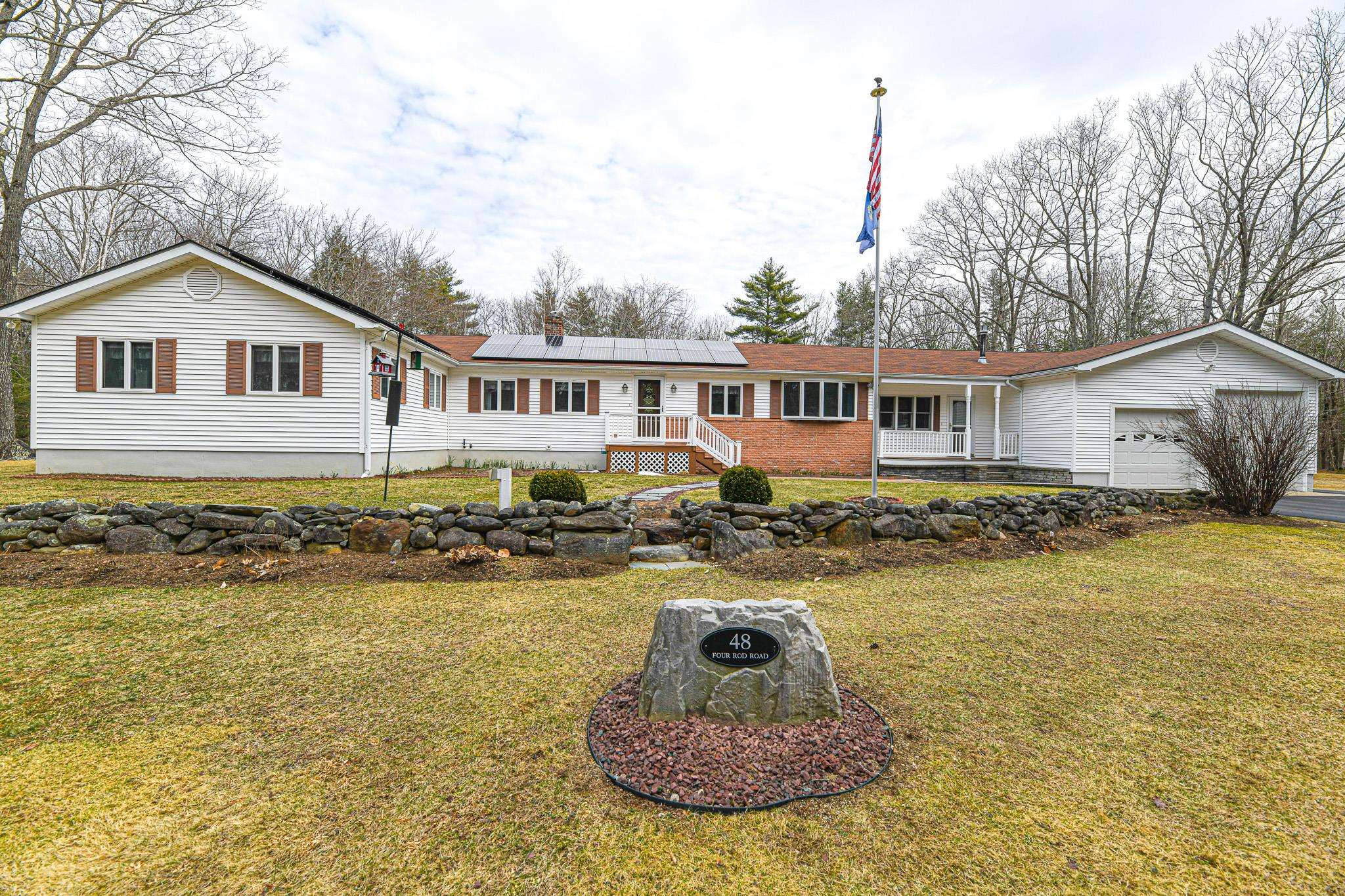 48 Four Rod Road Rochester, NH 03867 - Photo 1 of 40