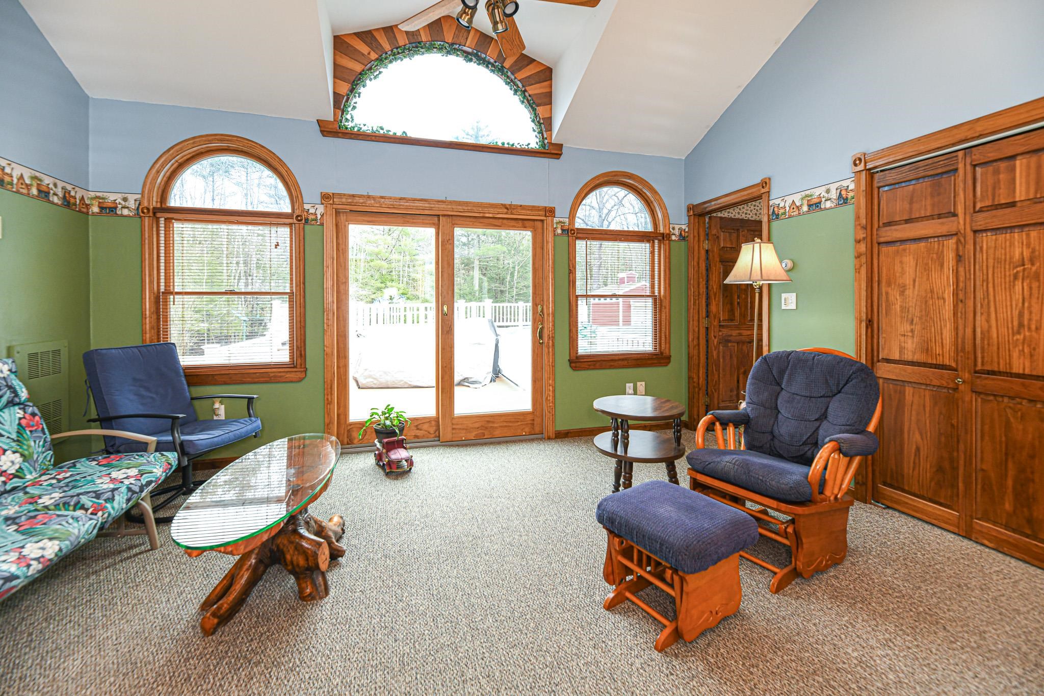 48 Four Rod Road Rochester, NH 03867 - Photo 21 of 40