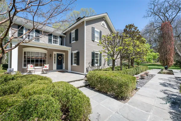 $2,495,000 | 516 Pound Ridge Road, Bedford, NY 10506