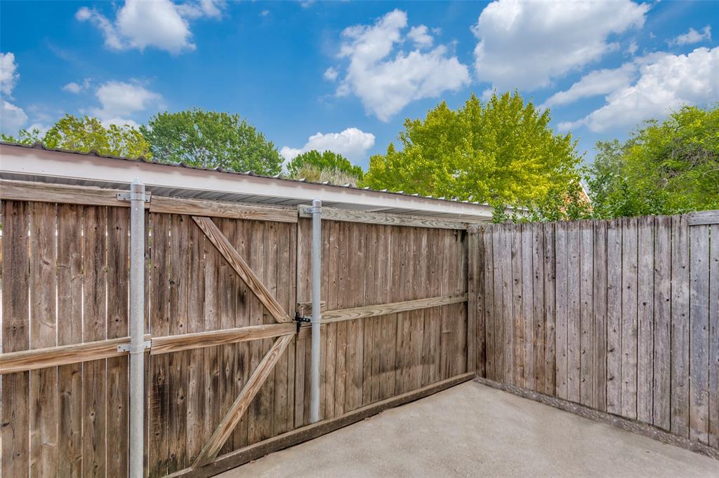 1255 Roaring Springs Road Fort Worth, TX 76114 - Photo 11 of 12
