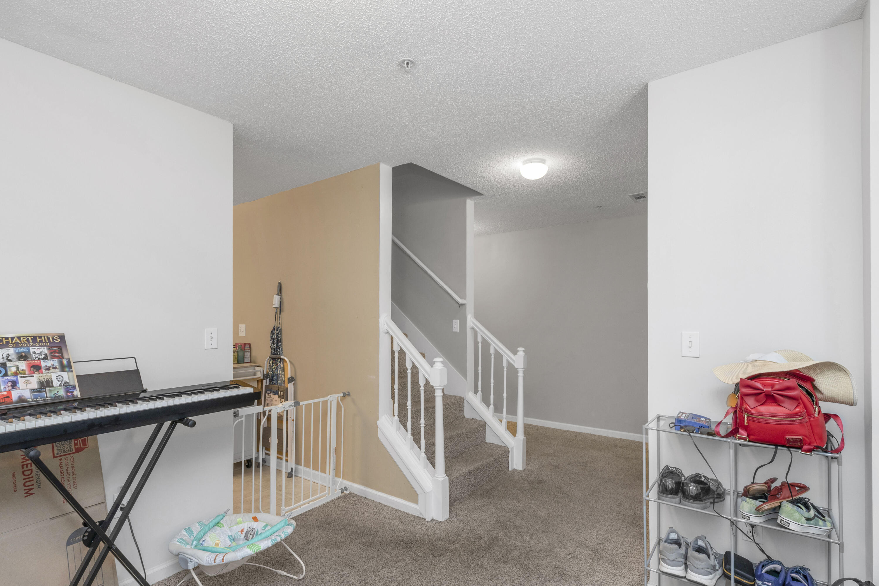 341 Crooked Pine Trail Crestview, FL 32539 - Photo 4 of 27 a view of an entryway with seating area