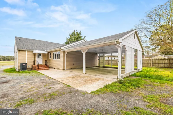 $379,999 | 308 East Cedar Lane, Fruitland, MD 21826