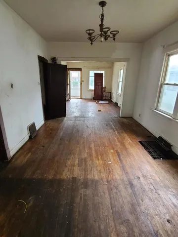 $64,500 | 616 Ingraham Avenue, Calumet City, IL 60409