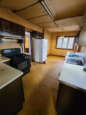 $64,500 | 616 Ingraham Avenue, Calumet City, IL 60409