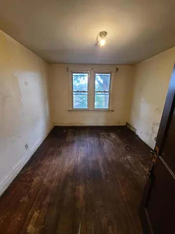 $64,500 | 616 Ingraham Avenue, Calumet City, IL 60409