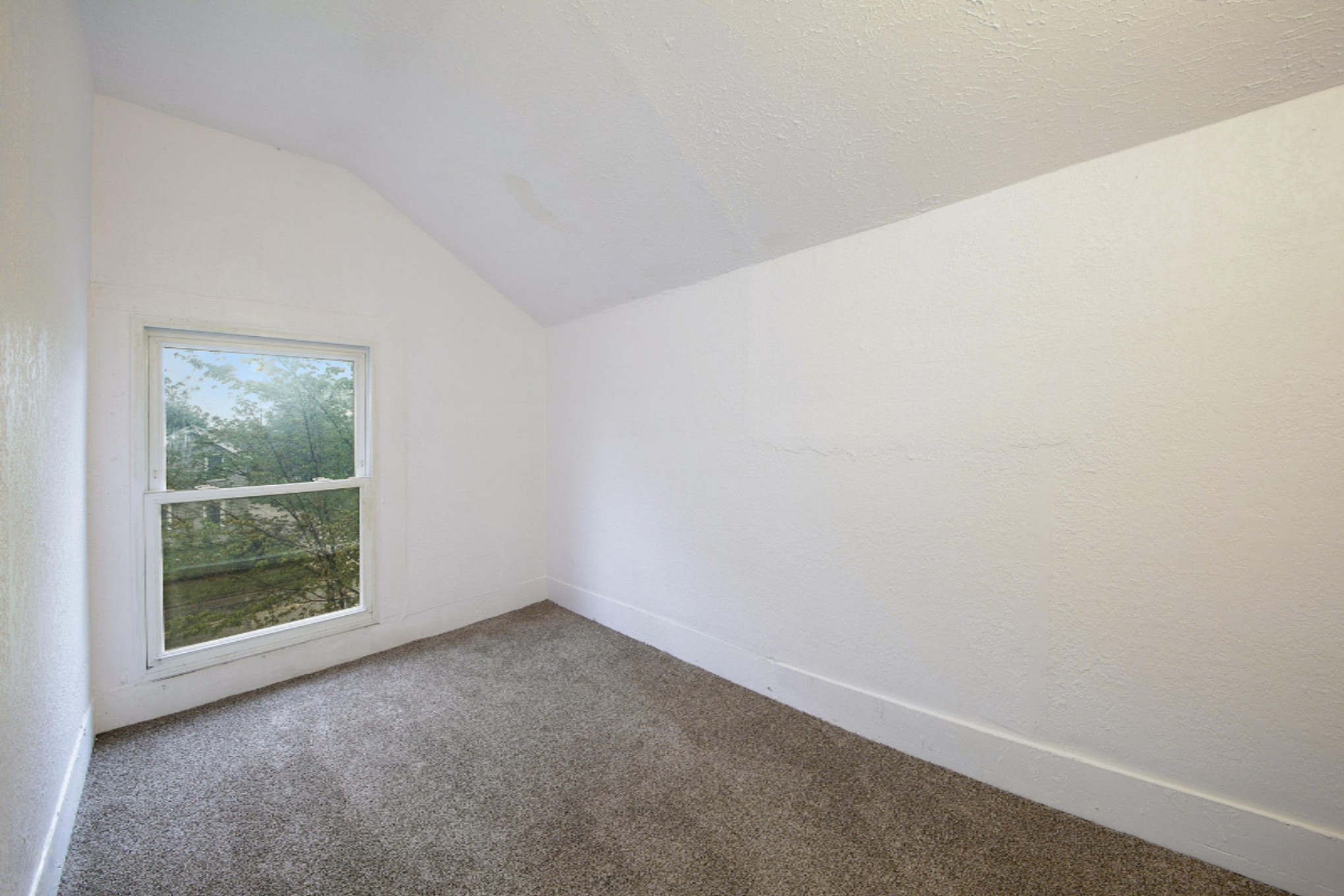 412 East Broadway Street Three Rivers, MI 49093 - Photo 17 of 21 Closet/bonus room off bed 3