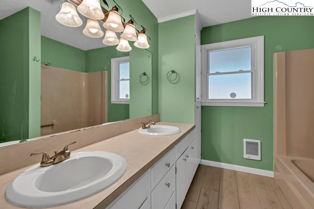 151 7 Oaks Road Boone, NC 28607 - Photo 15 of 38 Gallery Image 15