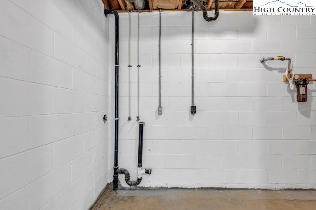 151 7 Oaks Road Boone, NC 28607 - Photo 24 of 38 Gallery Image 24