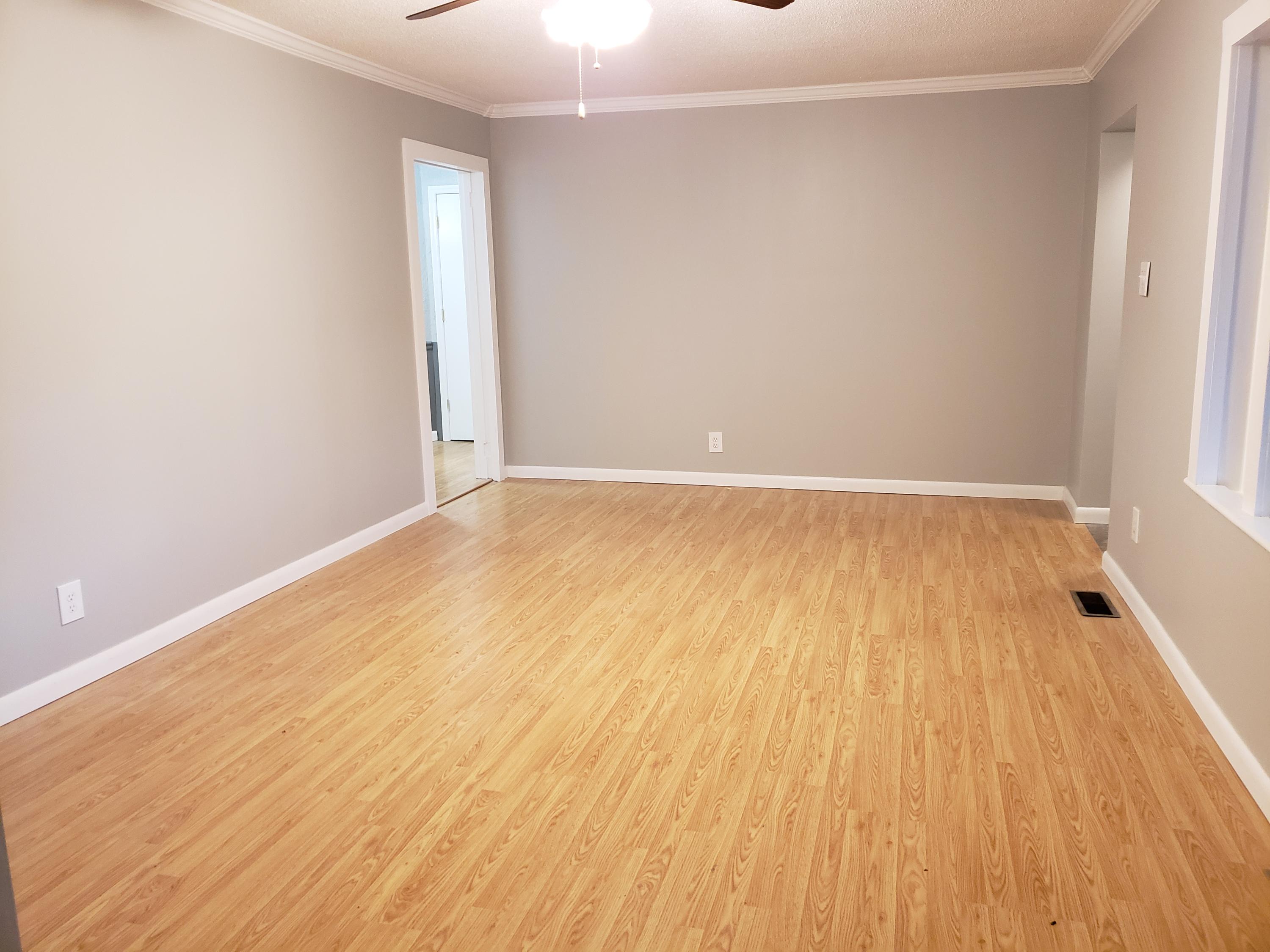 4619 Adams Road, Unit 18 Hixson, TN 37343 - Photo 11 of 19 living room 2